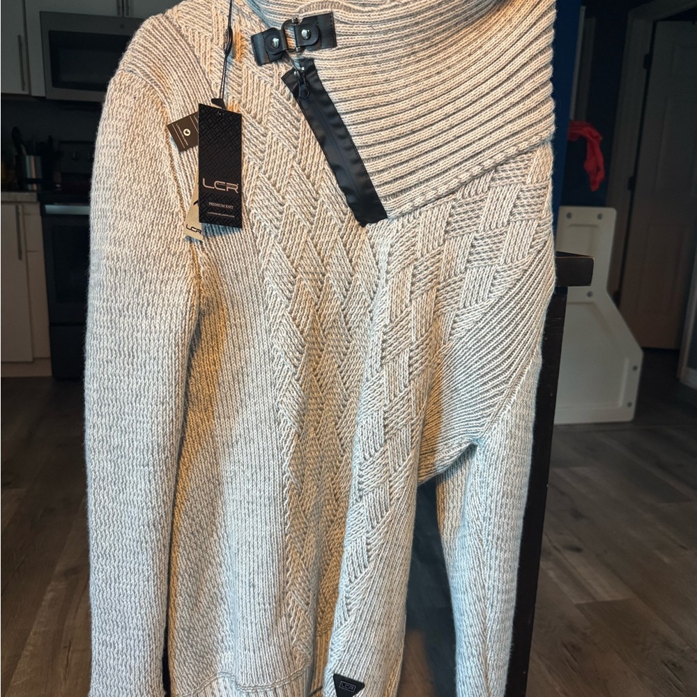 Turtleneck Sweater in Blue Knit